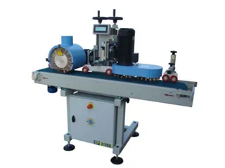 Macchina per etichettatura automatica con testina per etichette blu